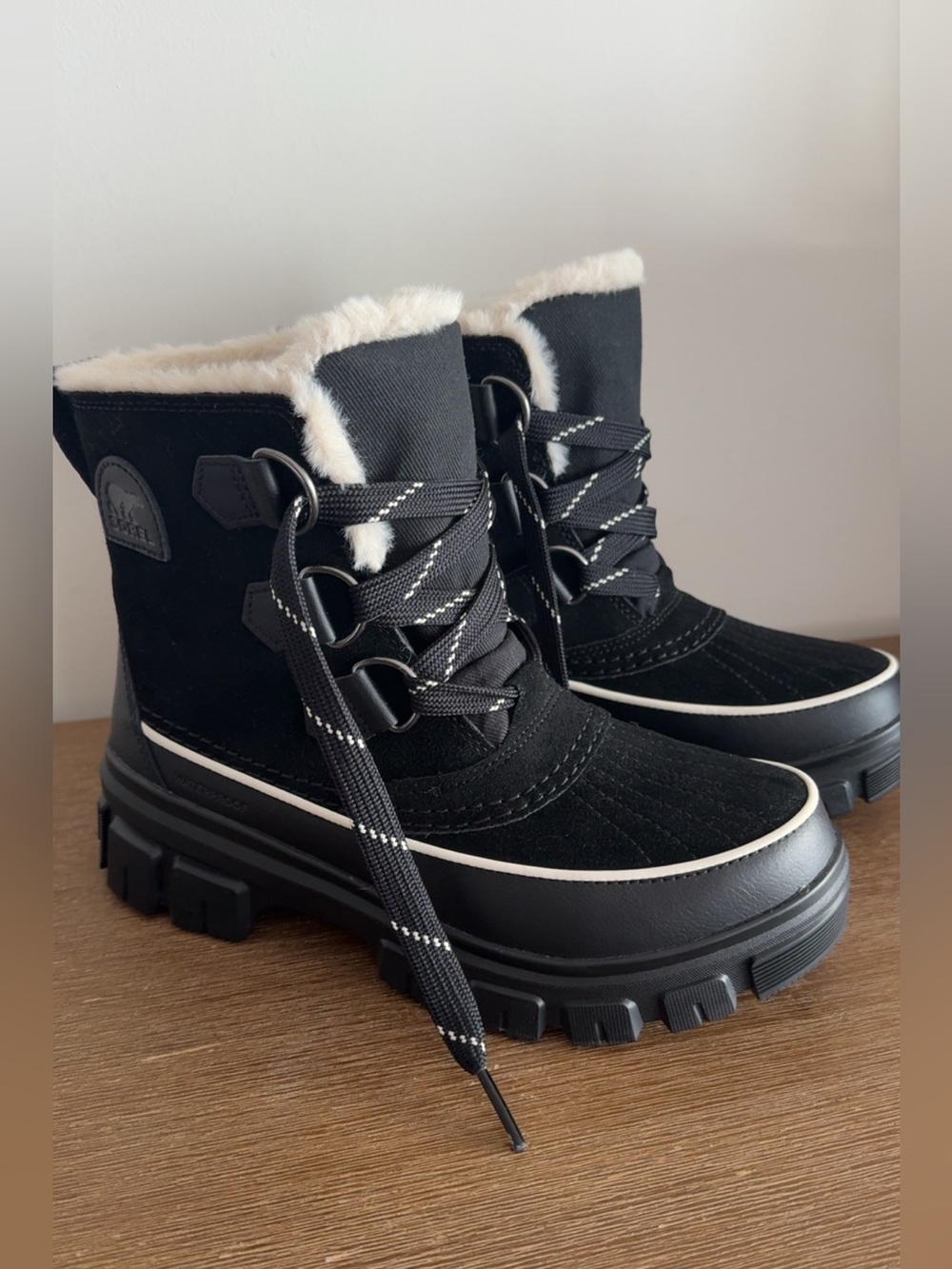 Sorel Women’s Tivoli Black Fawn size 7